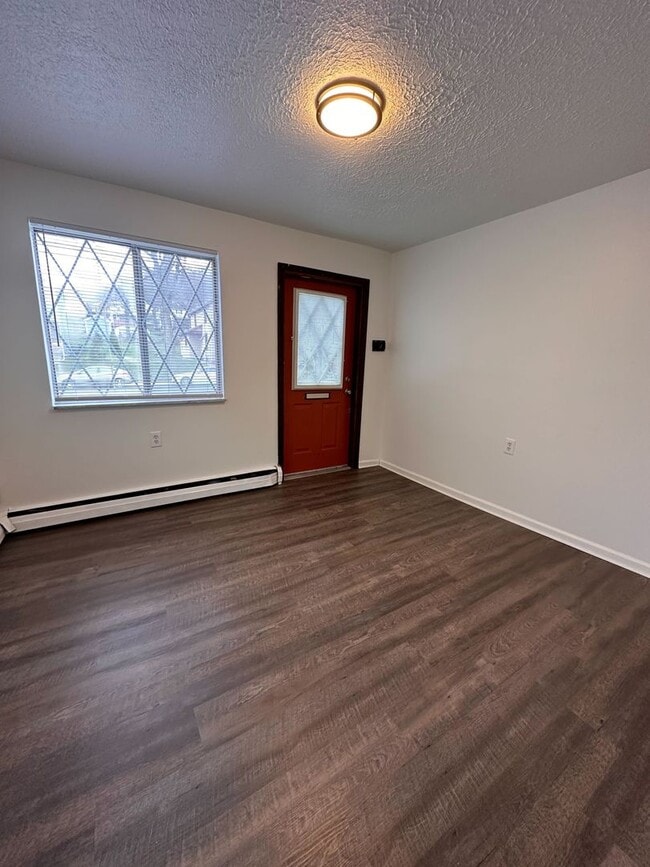 Photo - New 1 Bedroom 1 Bathroom apartment located in Beaver, PA!! Unit Jefferson Trace 7-37