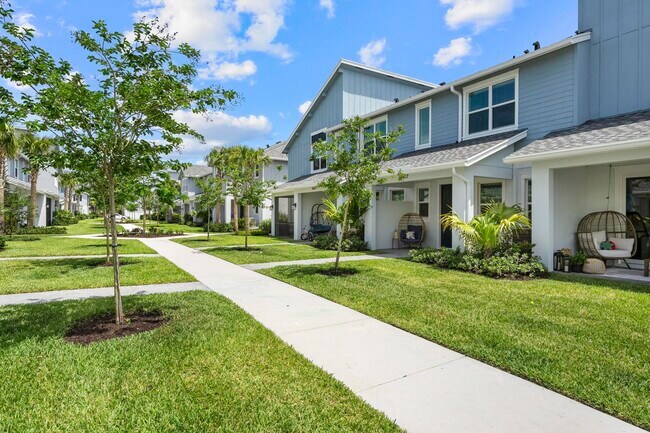 Photo - 16417 Mirabell Mnr Ln