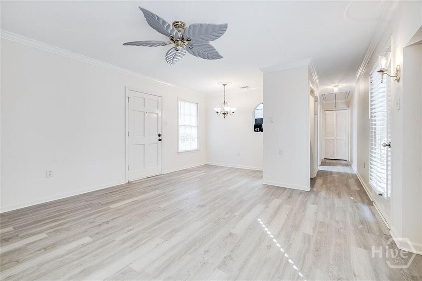 Photo - Charming end-unit condo located in Wilmington Island Townehomes