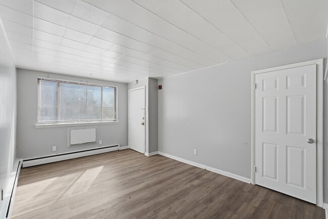 Fernrock Apartments