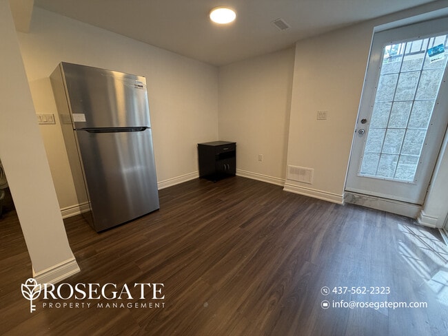 Photo - Affordable 2-Bedroom Basement Apartment with Parking – Mississauga Unit 2