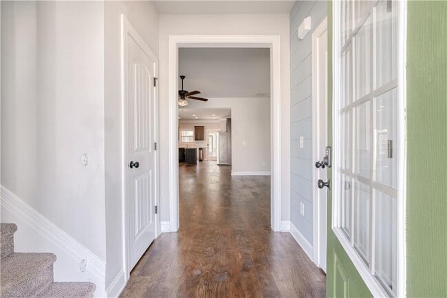 Photo - 428 Meadow Vista Ln