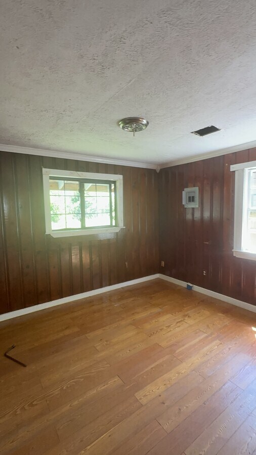 Photo - 1004 Lanier Ave