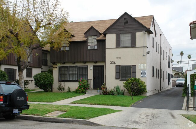 Fotografía del edificio - 234-236 S Harvard Blvd Apartamentos