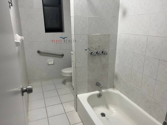 Photo - 37-58-58 86th St