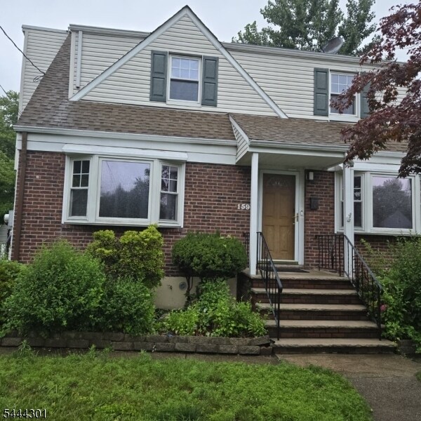 159 Sherwood Ave