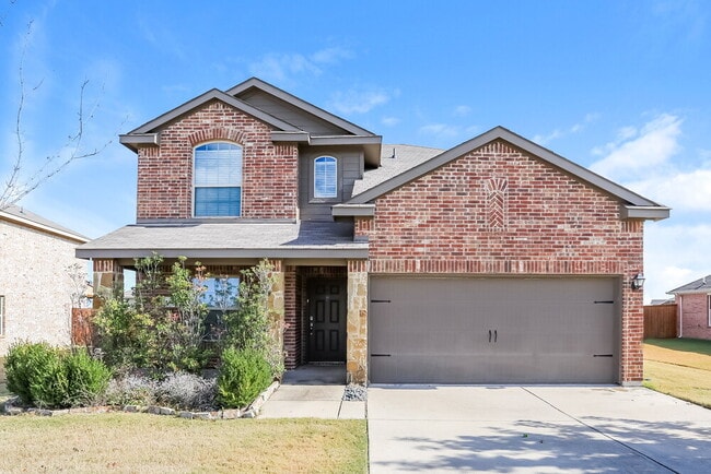 Building Photo - 1420 N Houston St