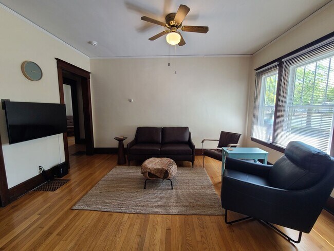 Photo - Utilities included with fully furnished 2 ...