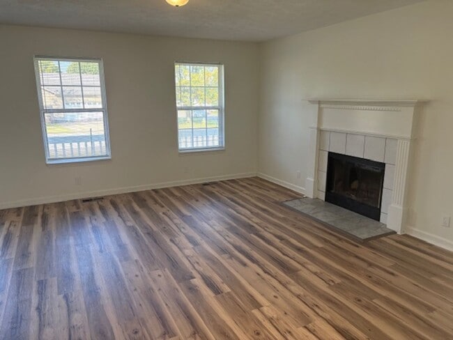 Photo - Murfreesboro-Cason Ln area 3BR/2BA+ Garage