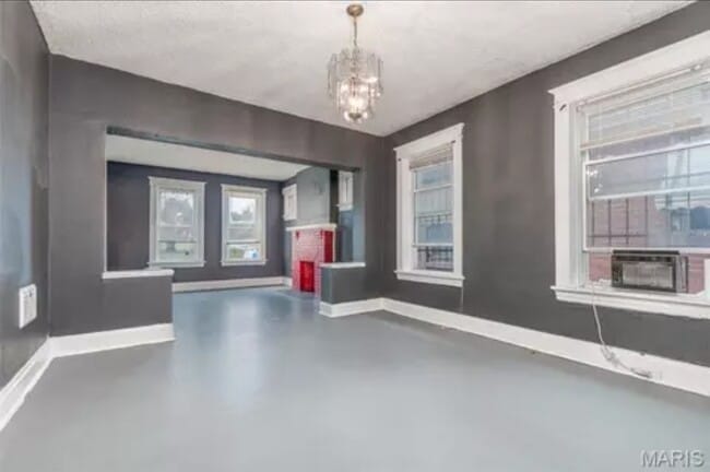 Building Photo - 5410 Emerson Ave