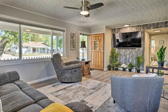 1217 Falcon Ave Unit SI FL1-ID1545931P