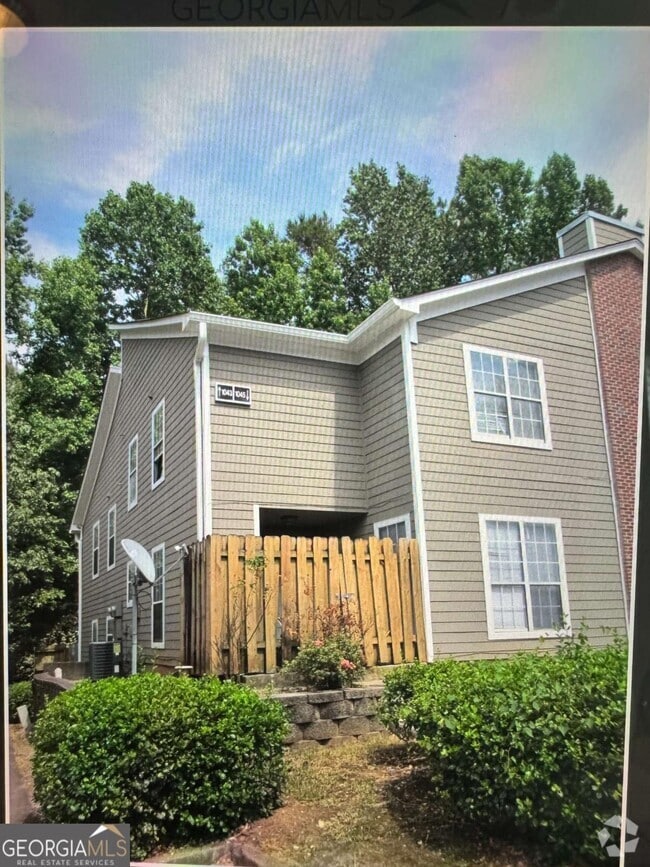 Building Photo - 1043 Rock Creek Ln Unit 1043 Rental