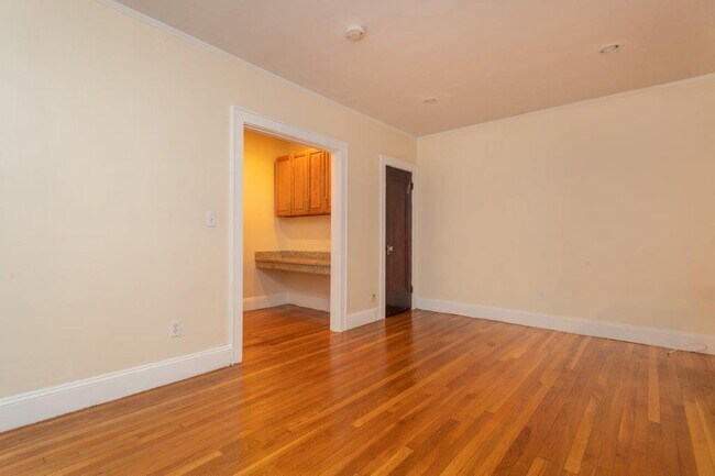 Photo - 320 Highland Ave