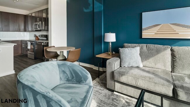 Photo - 825 Usener St Unidad 748