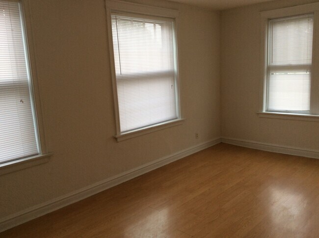 Photo - 4100 Virginia Ave Unidad A