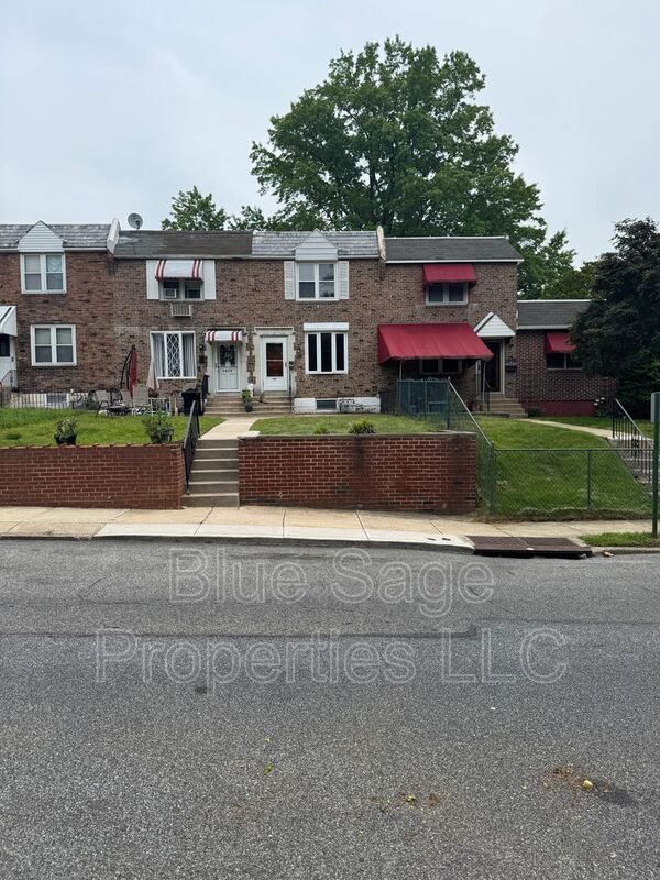 Photo - 1017 Windsor Rd Townhome