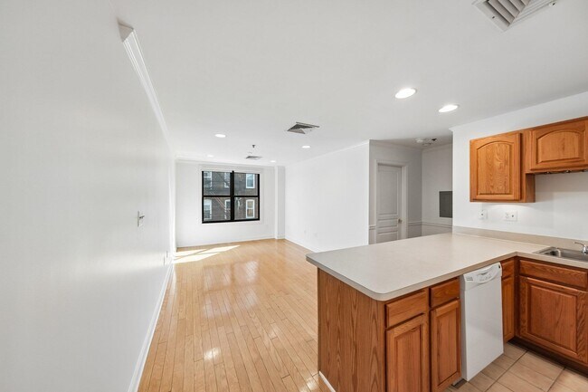 Photo - 711 Clinton St Unit 3D