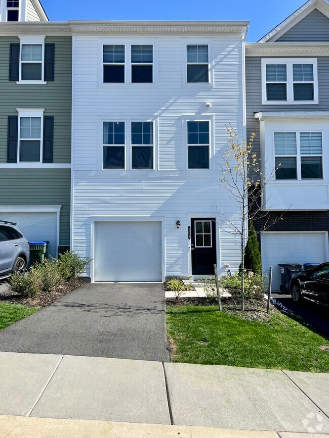 Building Photo - 303 Barnwell Dr Rental