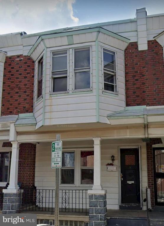 Photo - 228 N Edgewood St Townhome