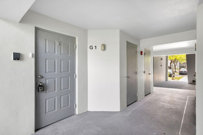 Photo - 1011 Green Pine Blvd Unit G1