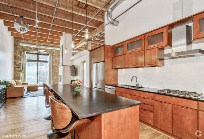 Building Photo - 612 N Oakley Blvd Unit 102 Rental