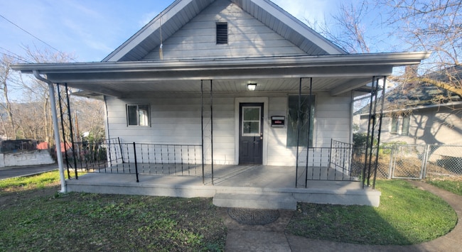 Photo - 1703 7th Ave