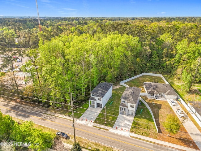 Photo - 8912 Hogan Rd