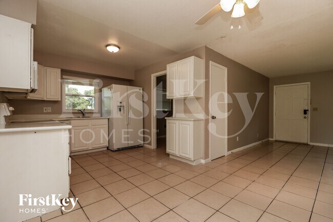 Photo - 315 Miami Ave