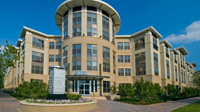Lofts 590 For Rent in Arlington, VA