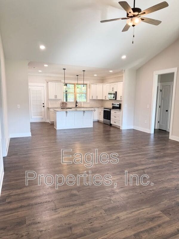 609 Tuscany Cir