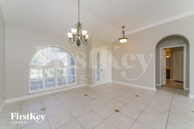 Photo - 3600 Molona Dr