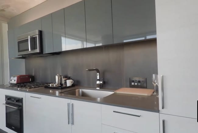 Building Photo - 1310 N Cleveland Ave Unit 318