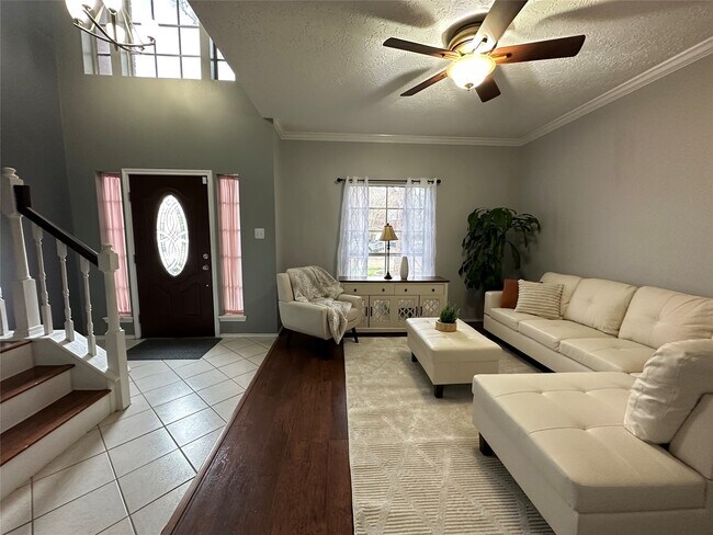 Photo - 1247 Mountain Lake Dr