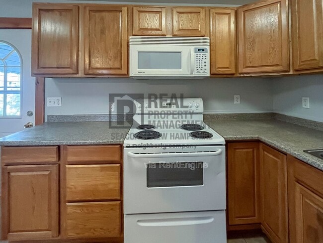 Photo - 34 W 1st St Unit C