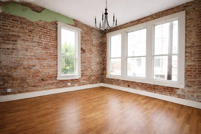 Photo - 211 W Milam St Unit A