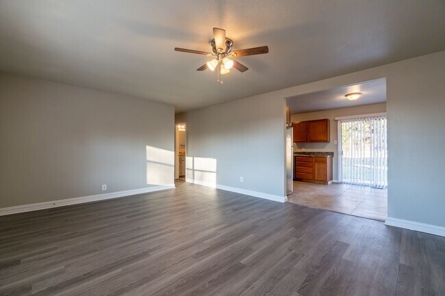 Photo - Charming 3 Bed / 1.5 Bath Home in Greenwoo...