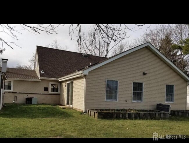 Photo - 55 Johnson Rd