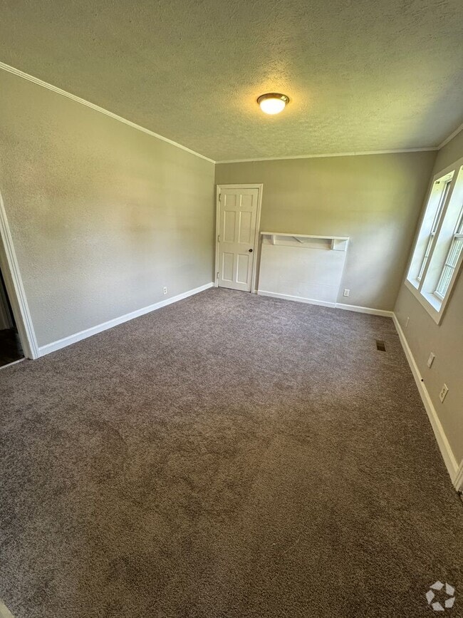 Building Photo - 1222 Forman Dr Rental