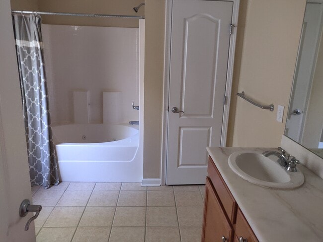 Photo - 5254 Cottage Ln