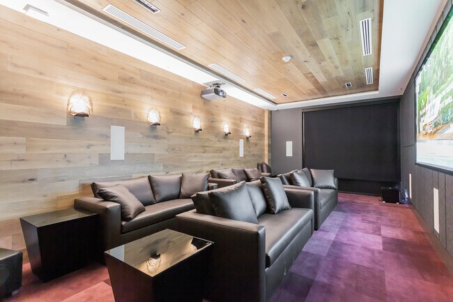 Photo - 575 S Goddard Blvd Unidad 210