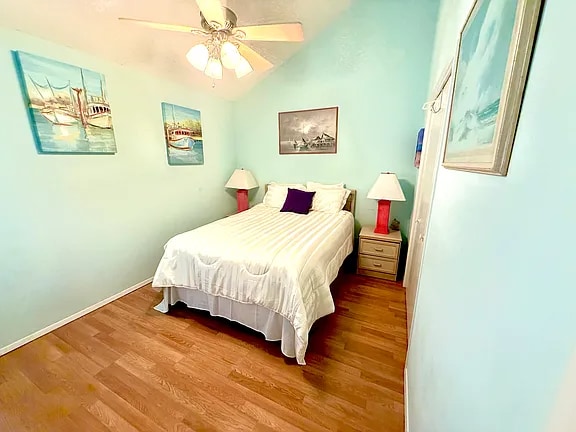 Photo - 17614 Front Beach Rd