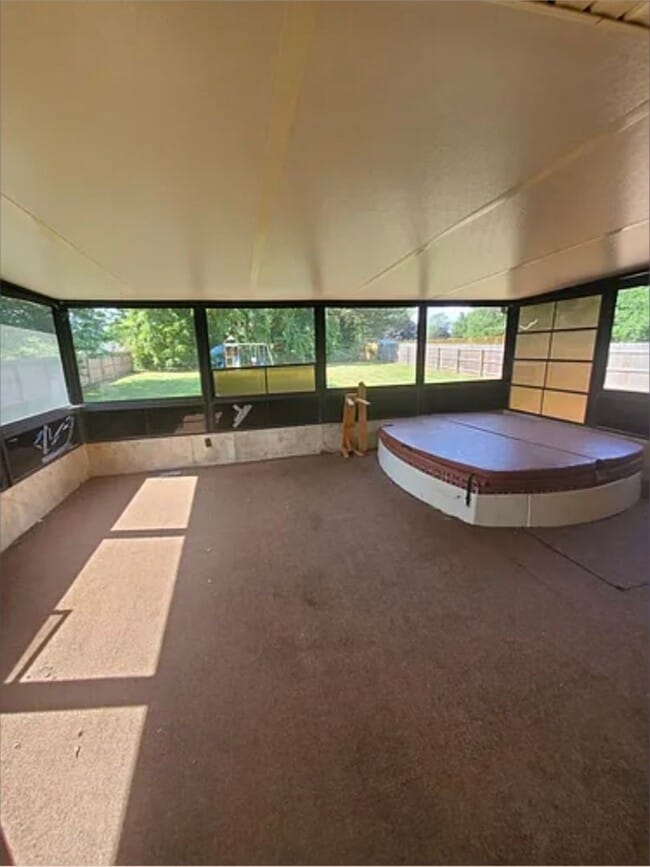 Photo - 3 bedroom Kentwood Home for Rent