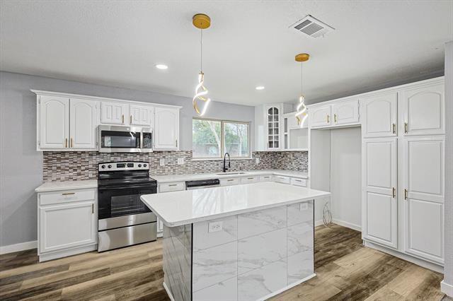 Photo - 2002 Danley Ct