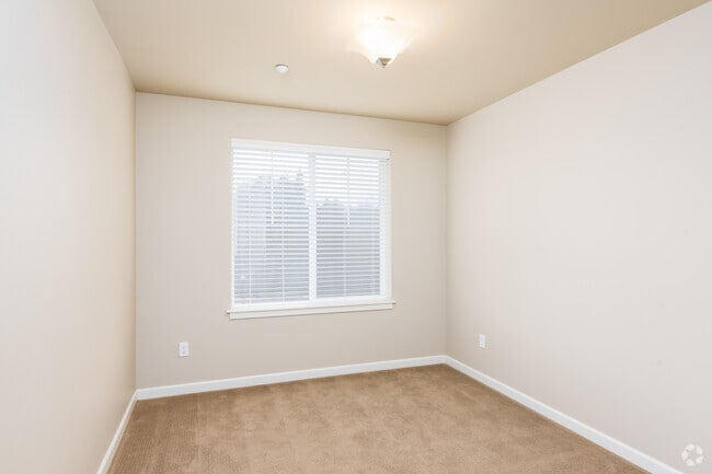 3BD, 2.5BA - Townhome