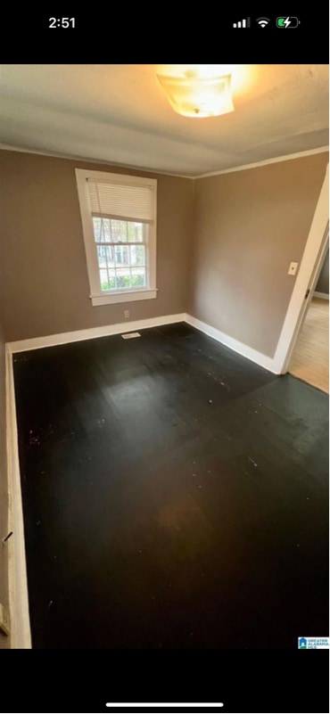 Photo - 1509 20th Pl SW