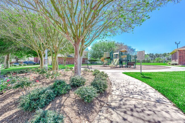 Photo - 1235 Chalk Rock Dr