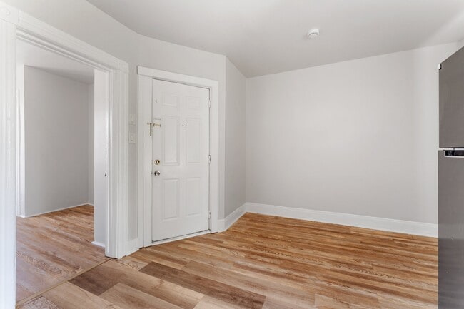 Photo - 361 Gordon St Unit 2