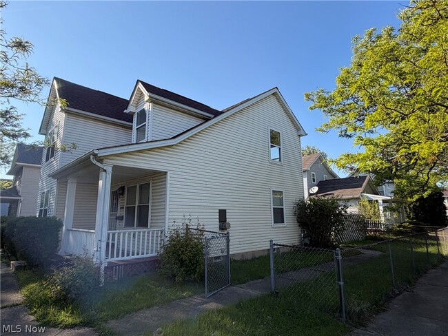 Photo - 3773 Thurgood Ave