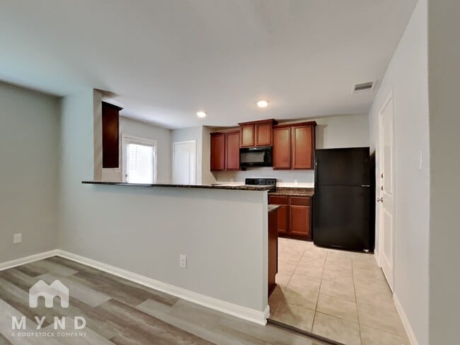 Photo - 5622 Rainbow Rd.