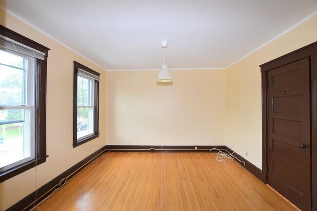 Photo - 138 Main St Unit L